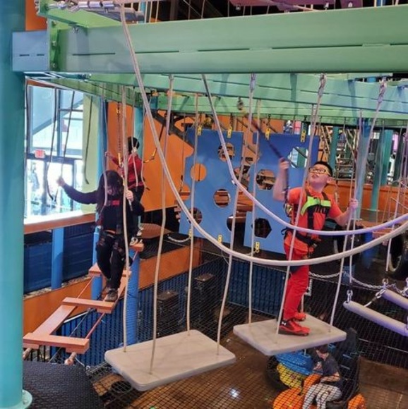 Meet your Posher, Armijos - Picture 1 of 1